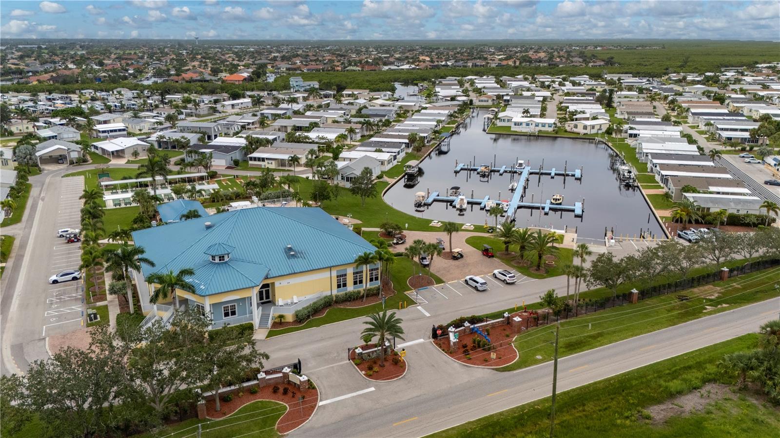 67 WINDMILL BLVD, PUNTA GORDA, FL, 33950