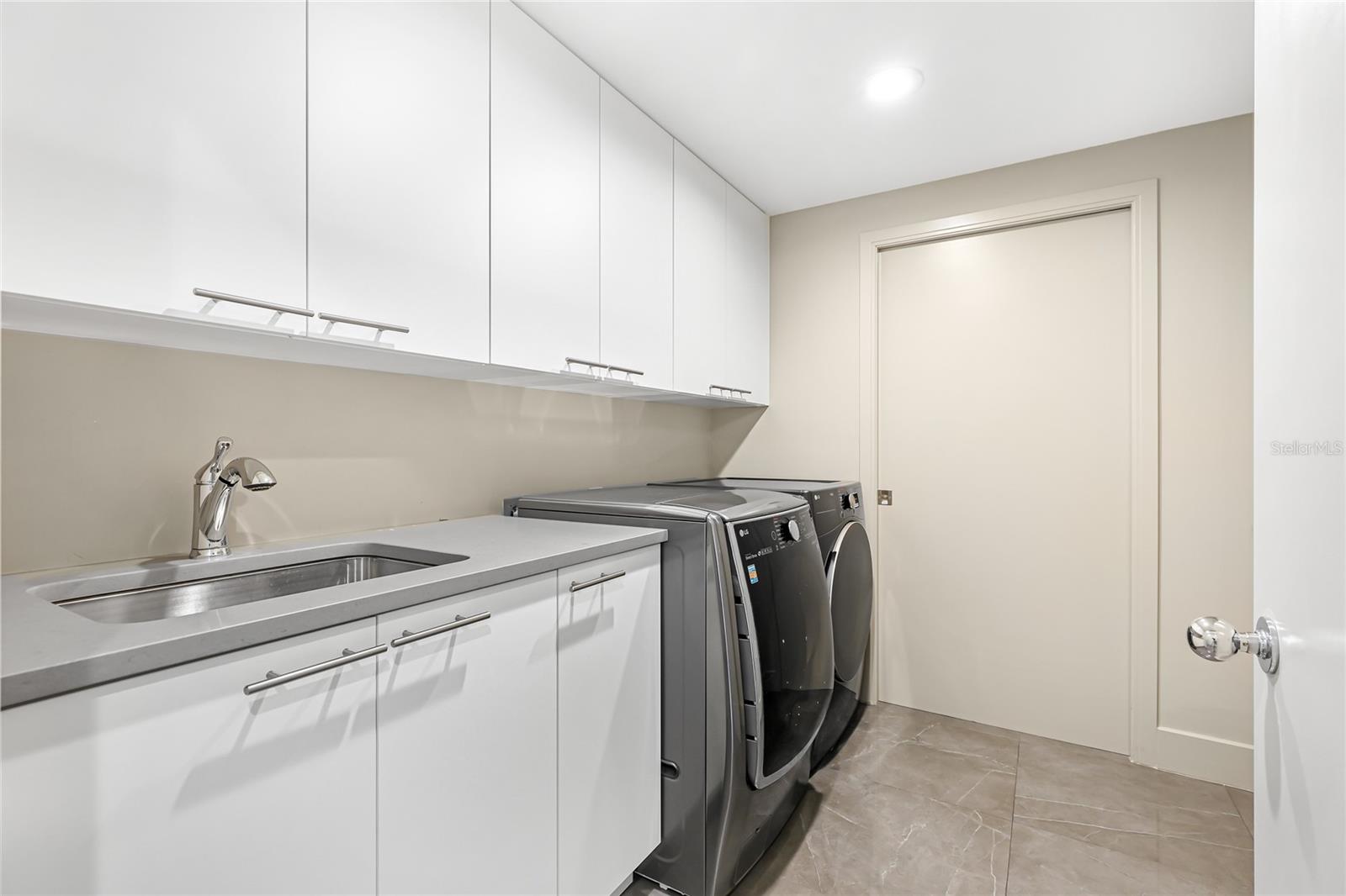 A4671740 Property Photo