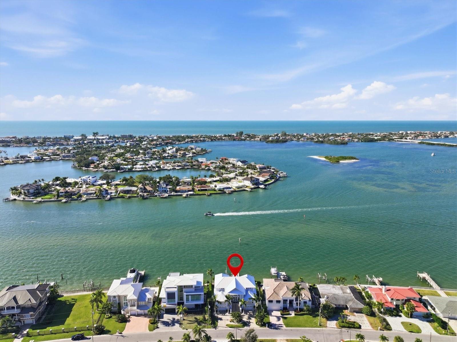 402 BUTTONWOOD LN, LARGO, FL, 33770