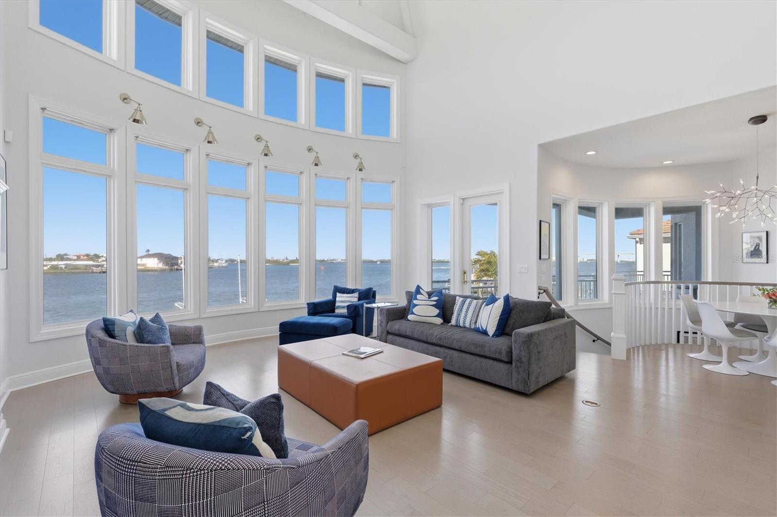 402 BUTTONWOOD LN, LARGO, FL, 33770