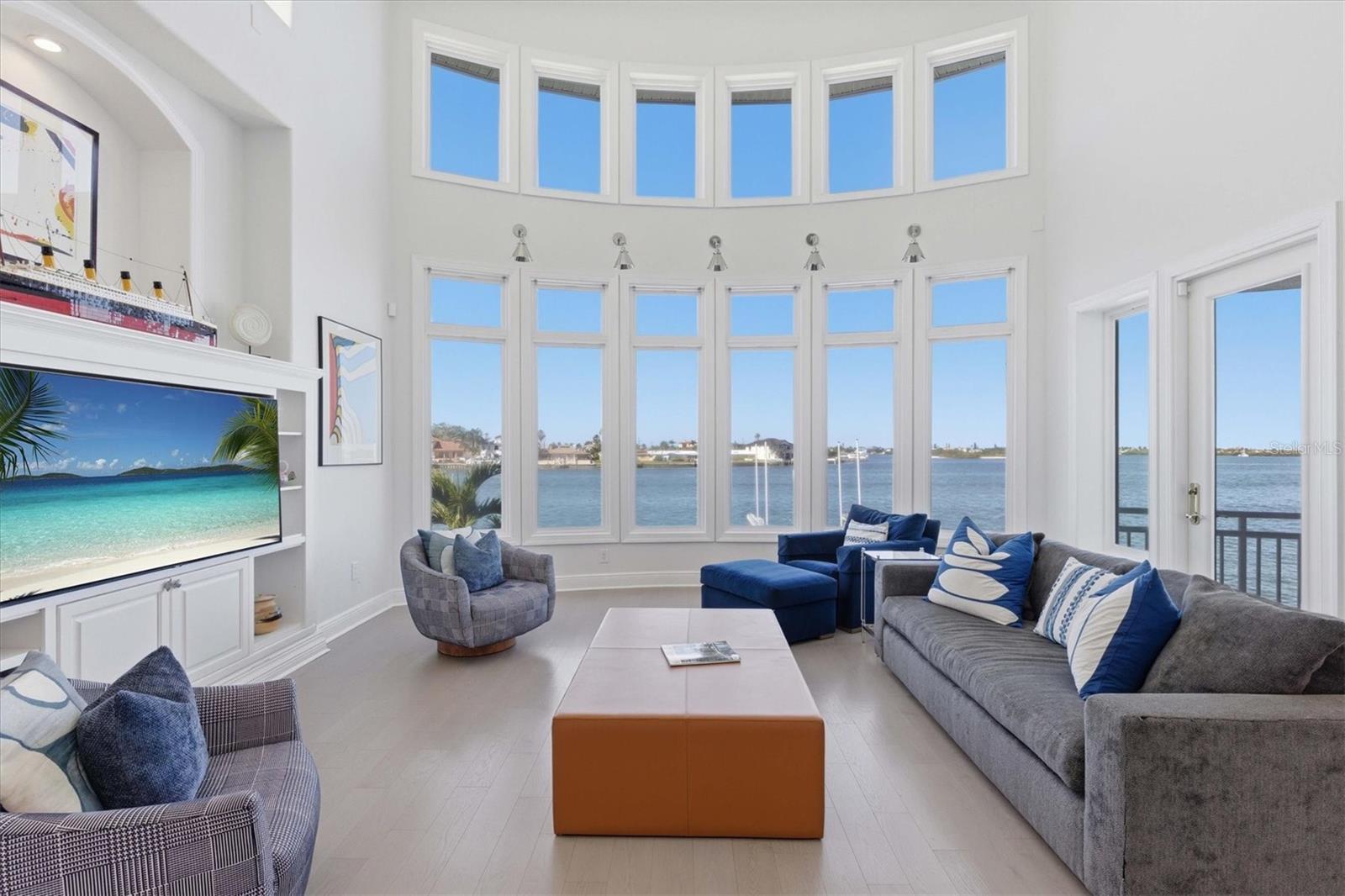 402 BUTTONWOOD LN, LARGO, FL, 33770