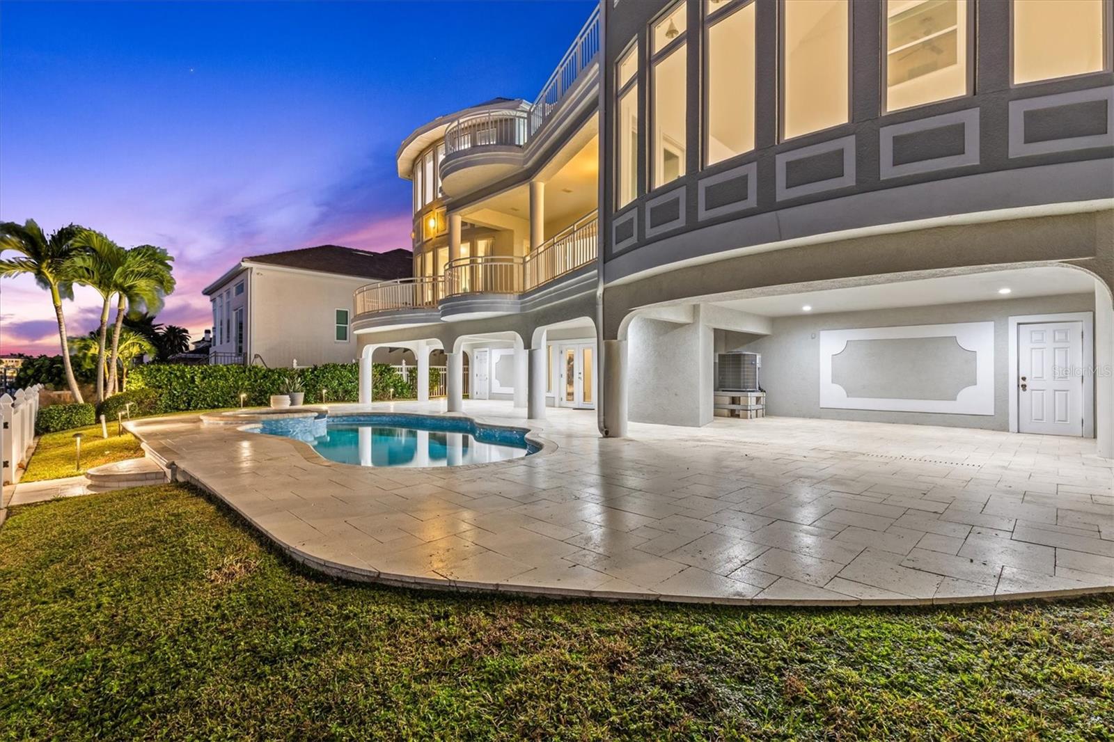 402 BUTTONWOOD LN, LARGO, FL, 33770