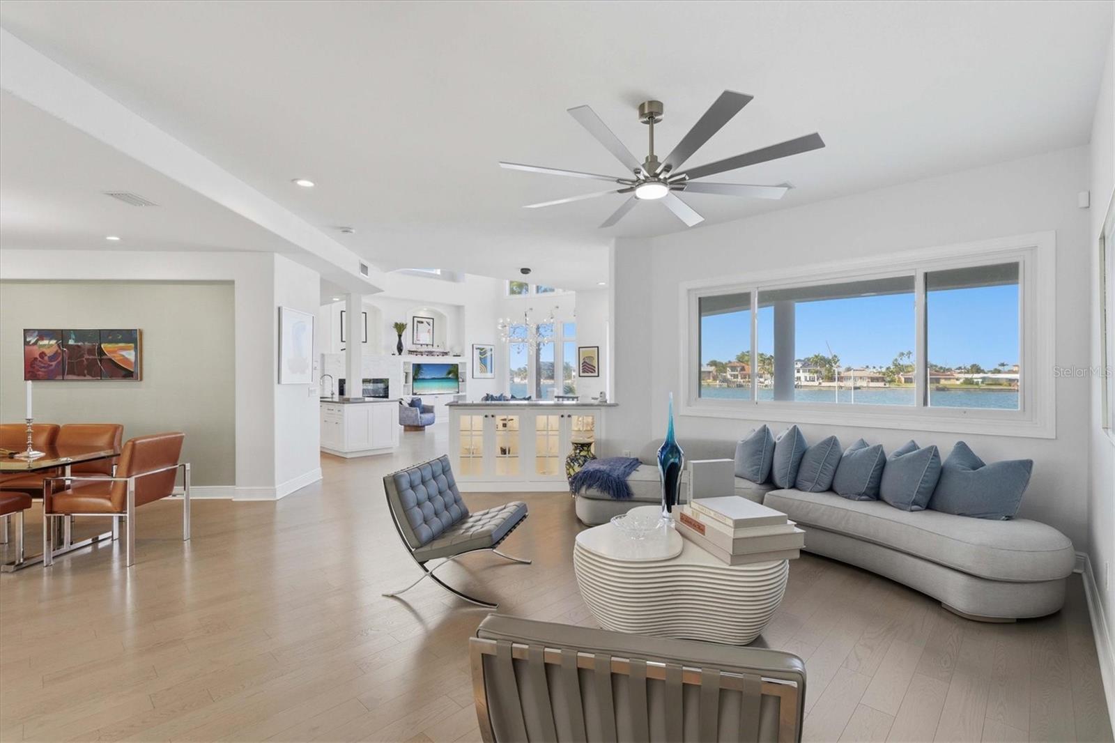 402 BUTTONWOOD LN, LARGO, FL, 33770