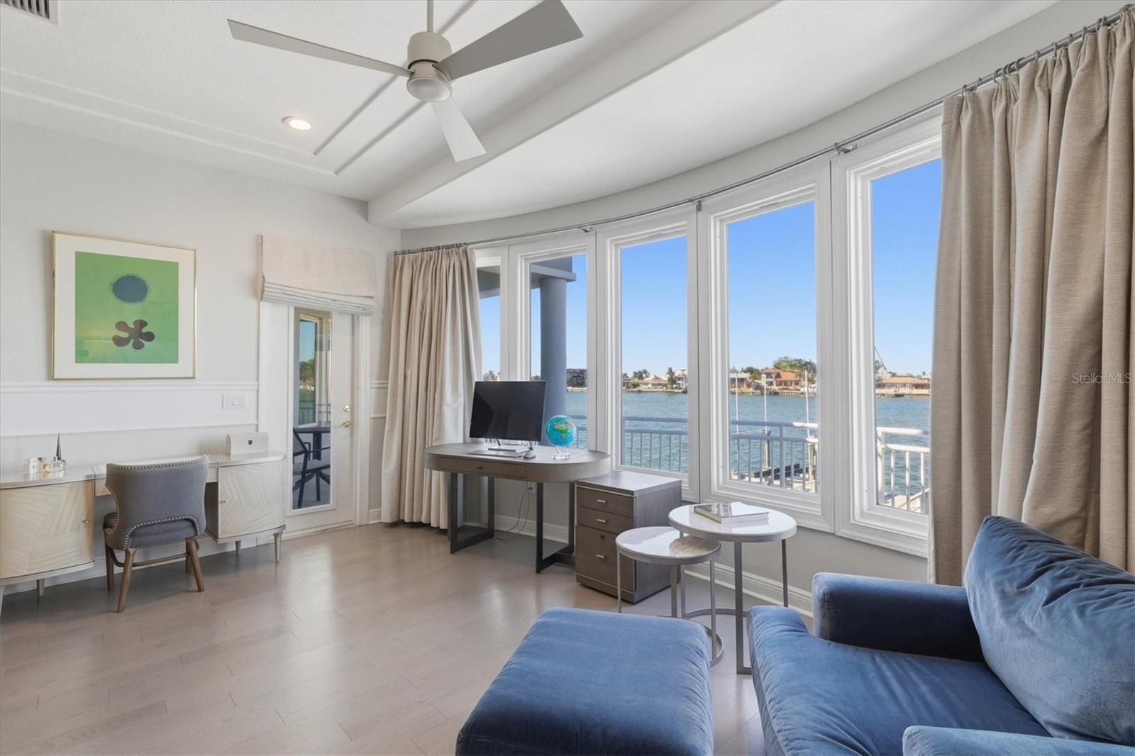 402 BUTTONWOOD LN, LARGO, FL, 33770