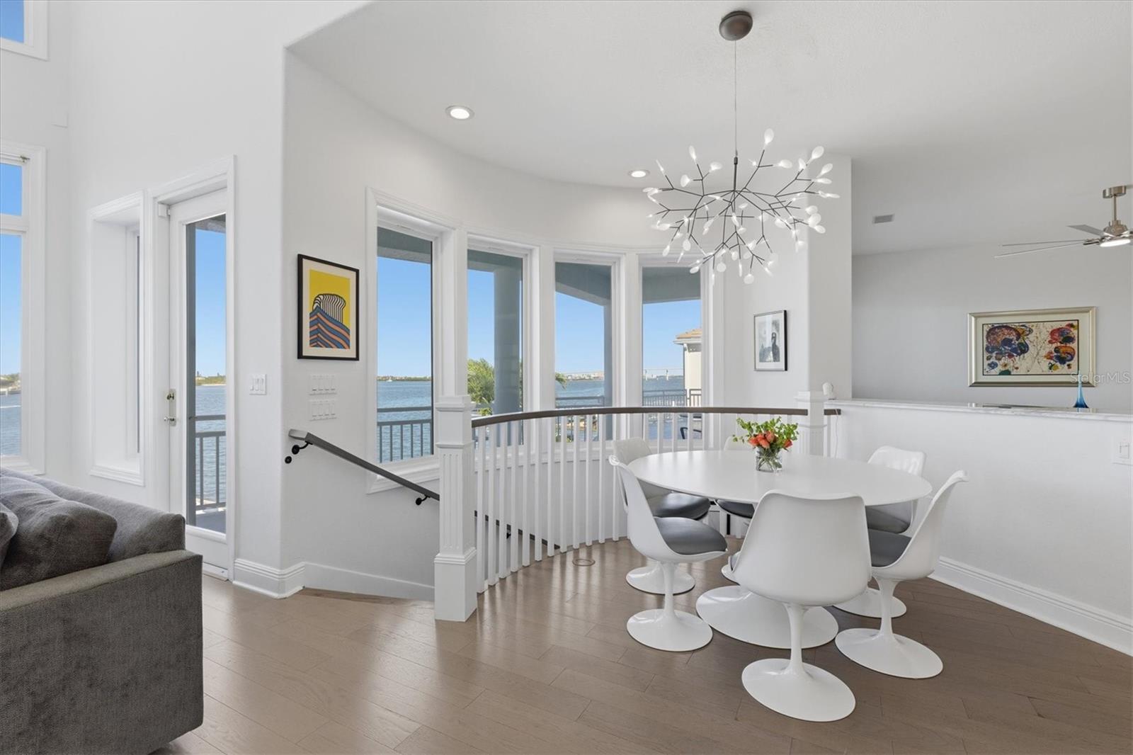 402 BUTTONWOOD LN, LARGO, FL, 33770