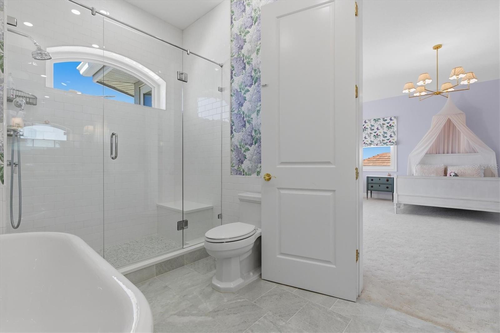 402 BUTTONWOOD LN, LARGO, FL, 33770