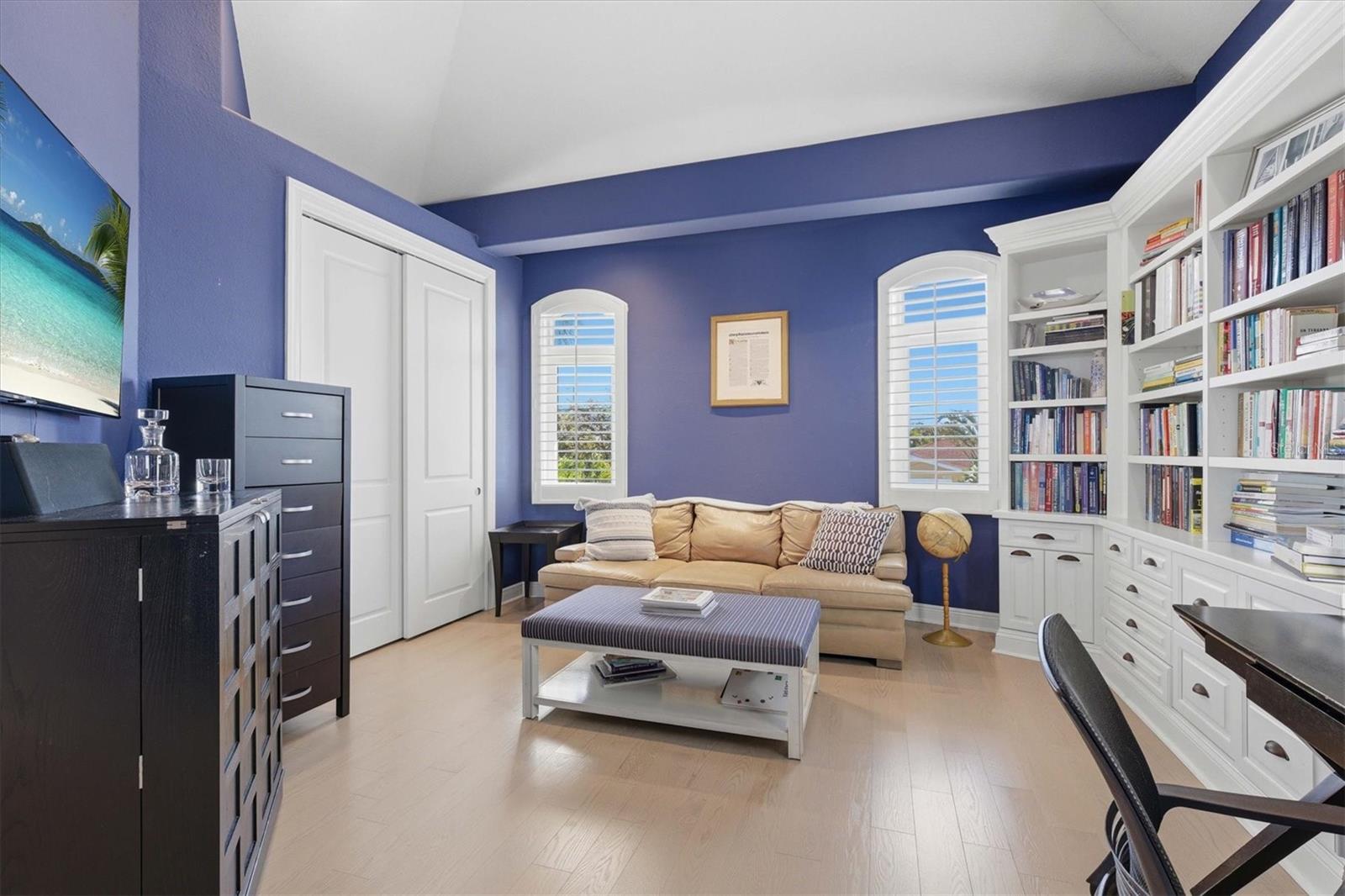 402 BUTTONWOOD LN, LARGO, FL, 33770