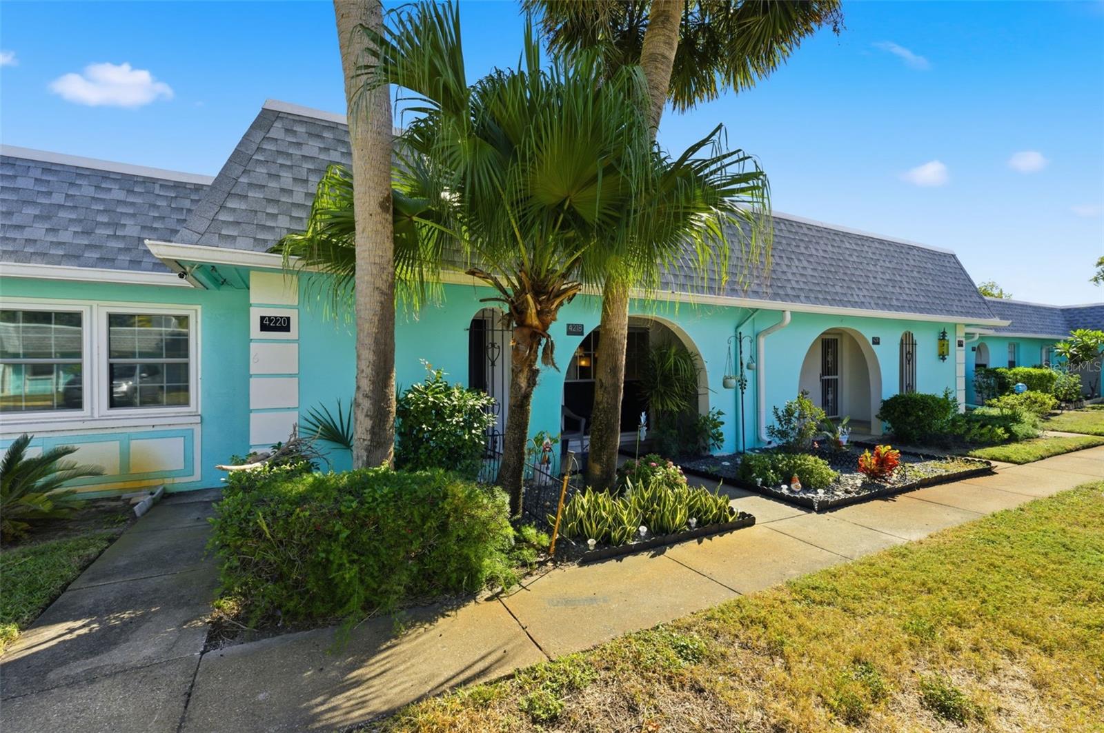 W7880647 Property Photo