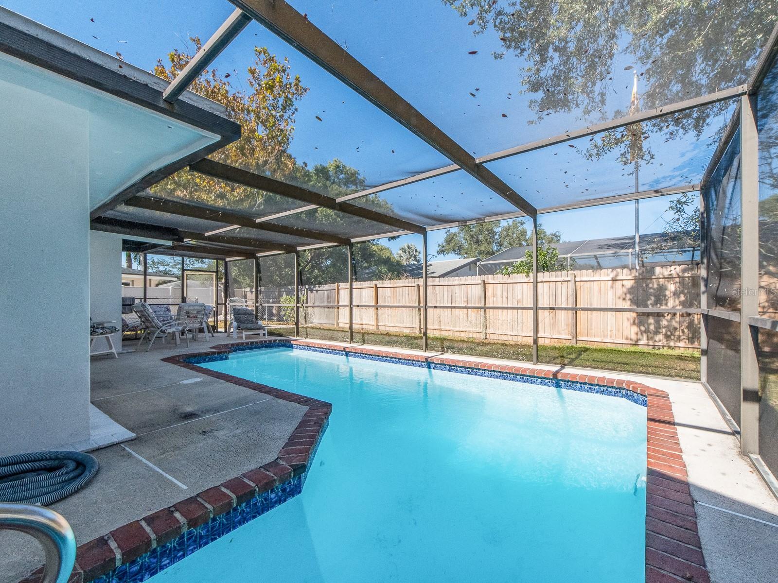 1820 DRIFTWOOD CIR N, OLDSMAR, FL, 34677