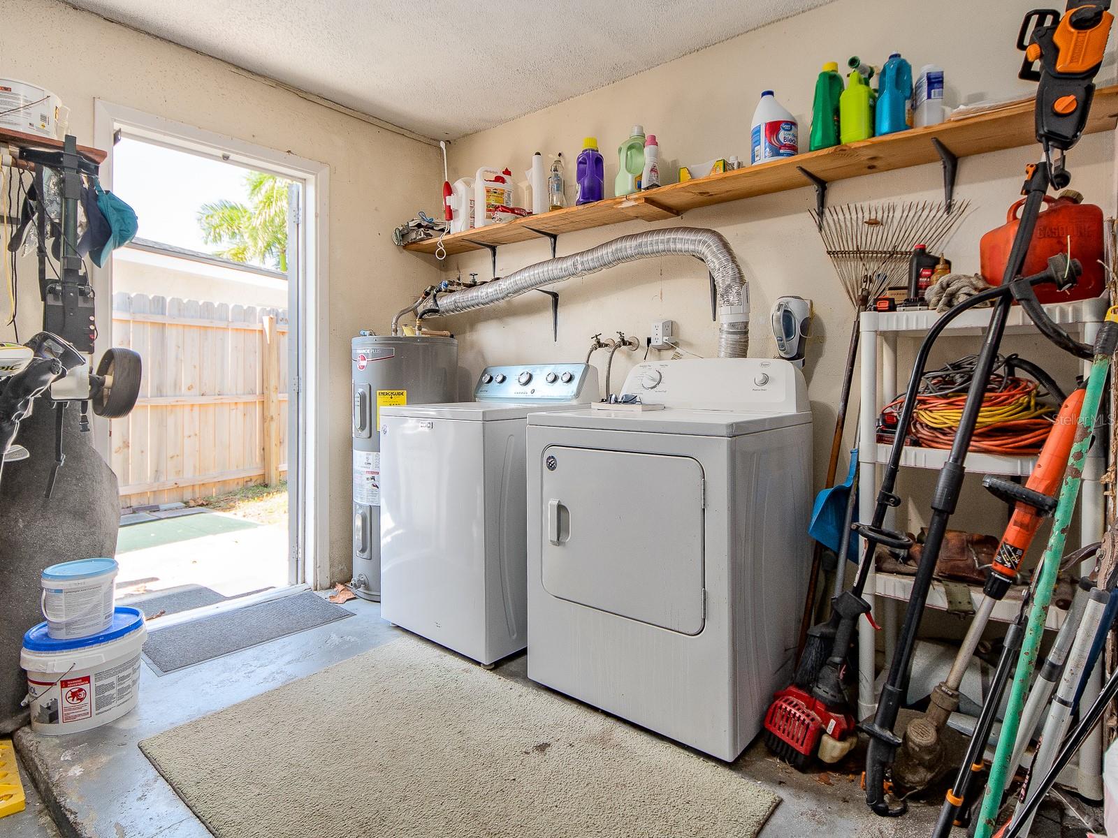 1820 DRIFTWOOD CIR N, OLDSMAR, FL, 34677