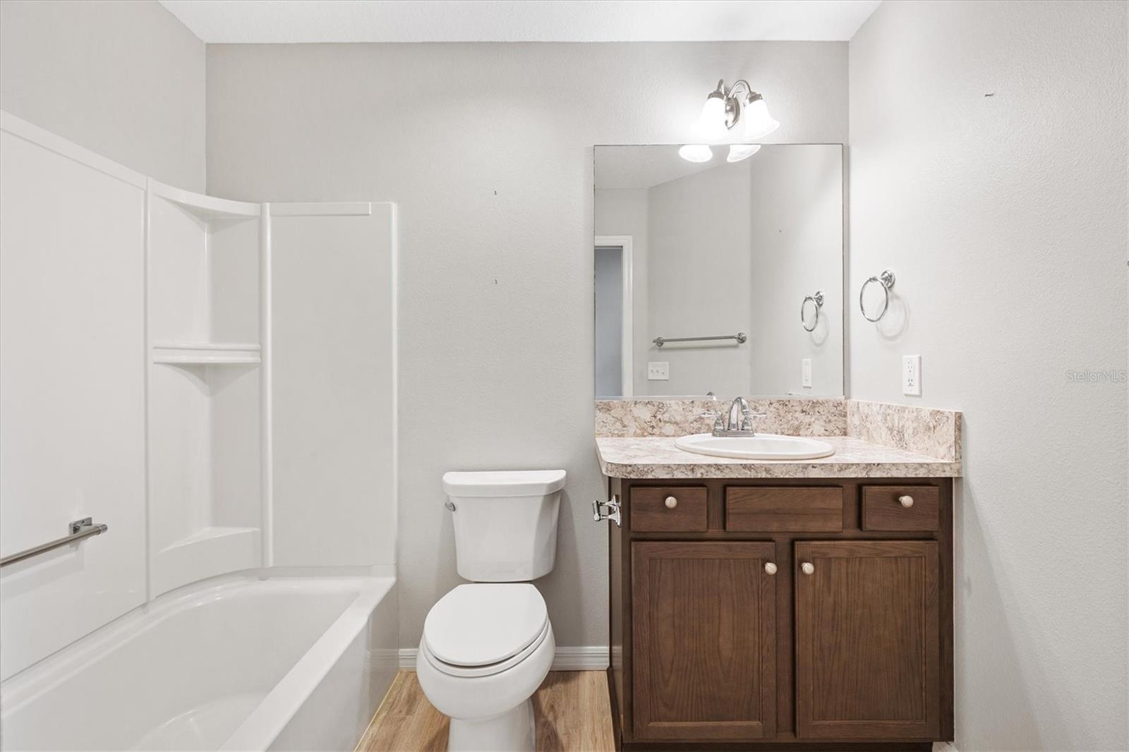 706 JASON DR, LADY LAKE, FL, 32159