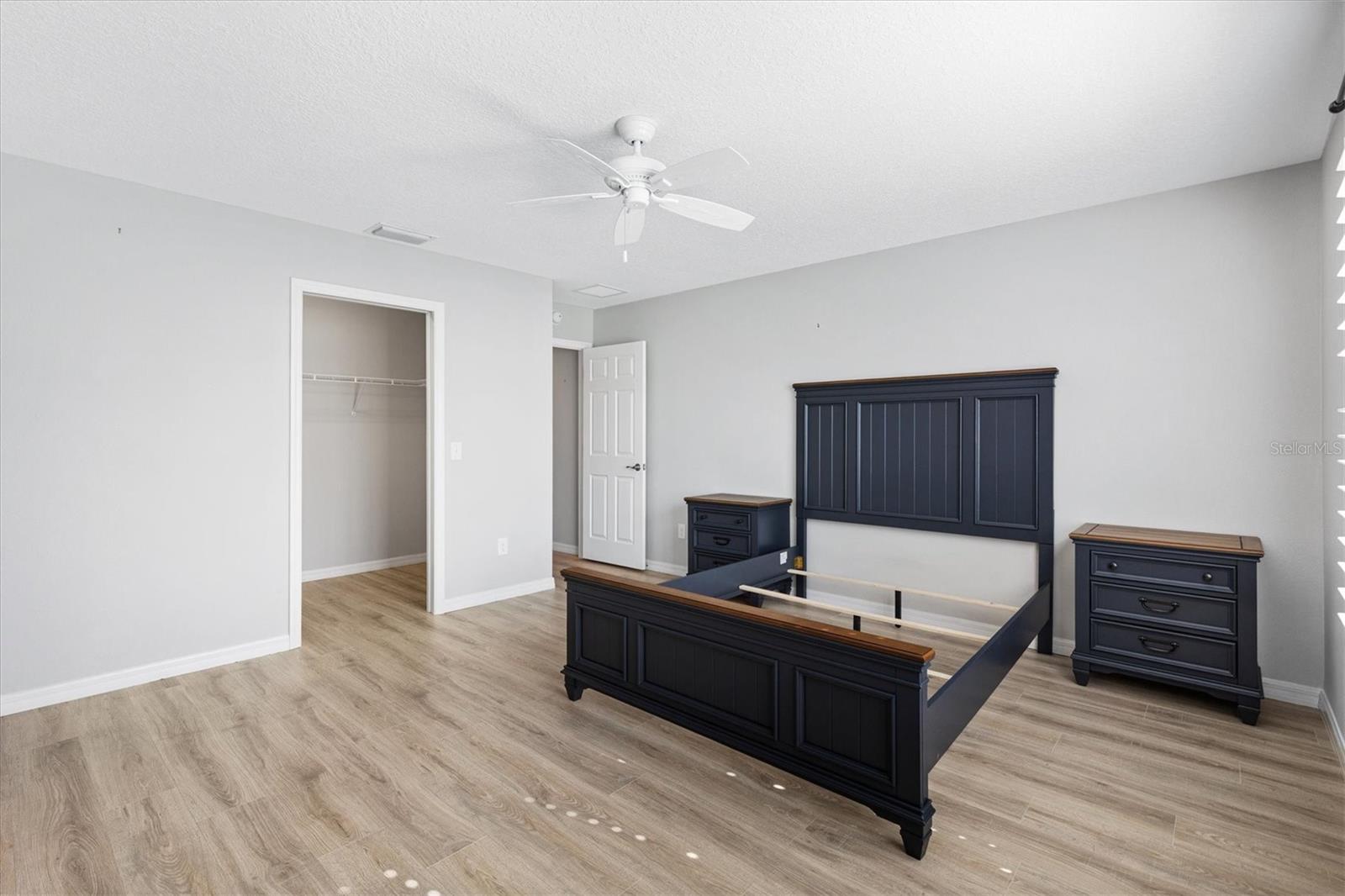 706 JASON DR, LADY LAKE, FL, 32159