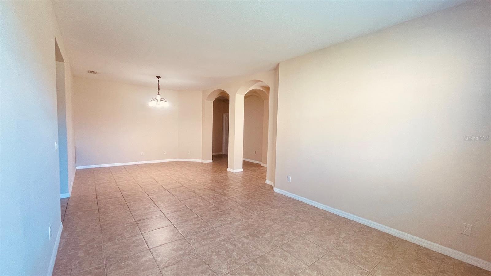 9157 LEELAND ARCHER BLVD, ORLANDO, FL, 32836