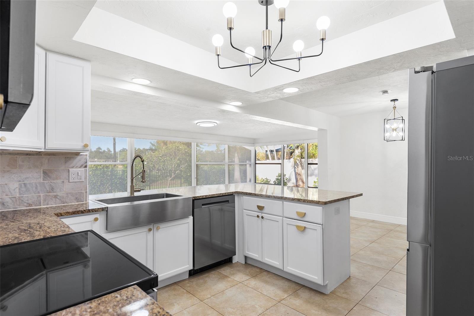 1455 54TH AVE NE, ST PETERSBURG, FL, 33703