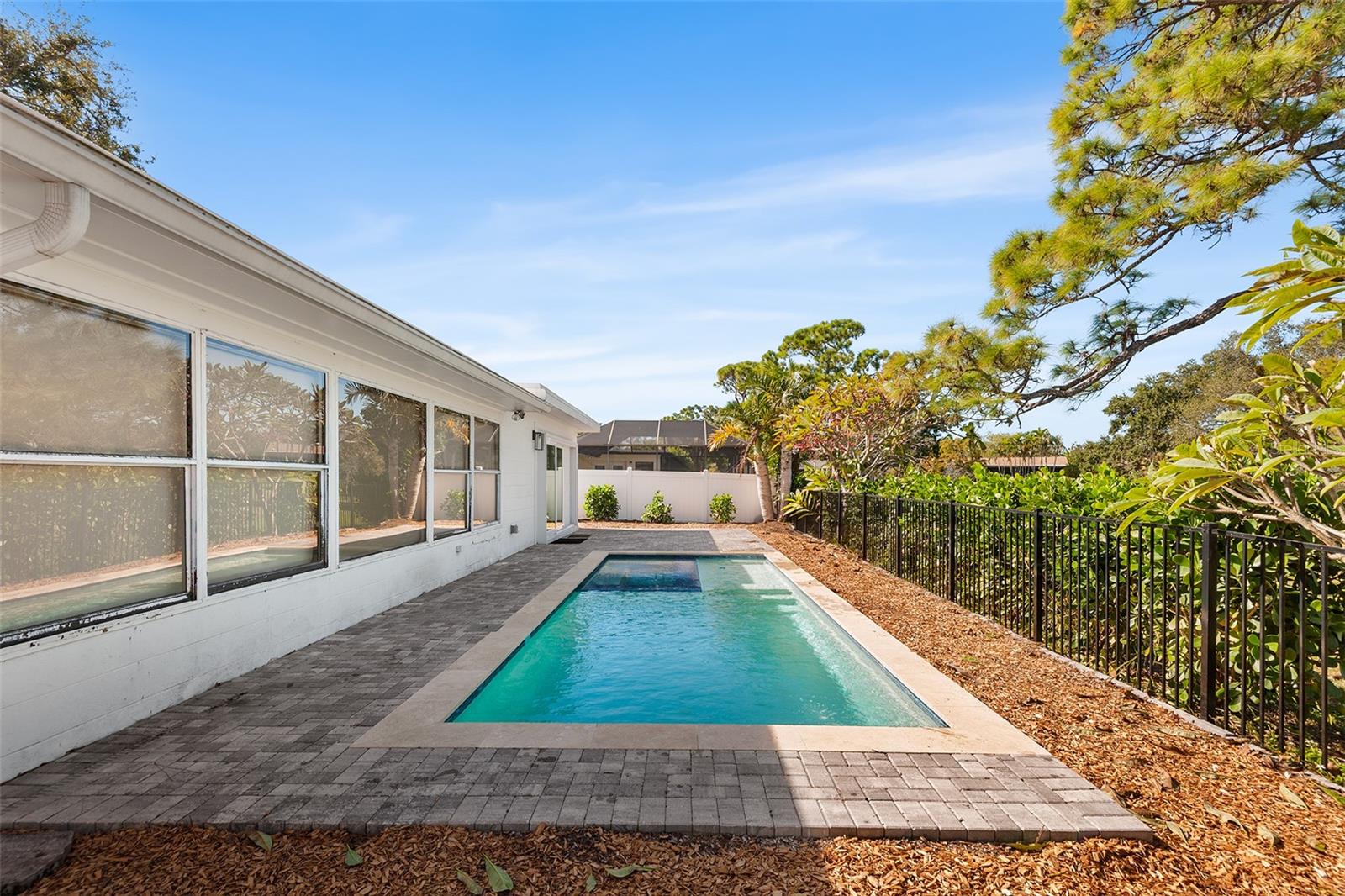 1455 54TH AVE NE, ST PETERSBURG, FL, 33703