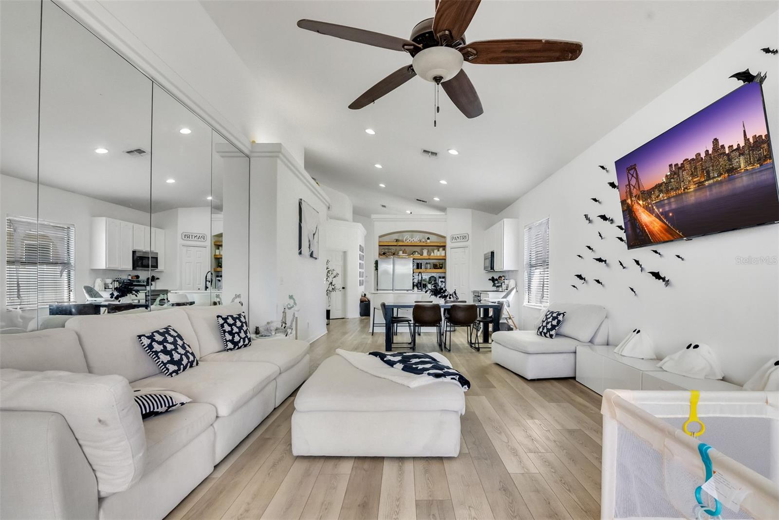 907 BRIDGEFORD CROSSING BLVD, DAVENPORT, FL, 33837