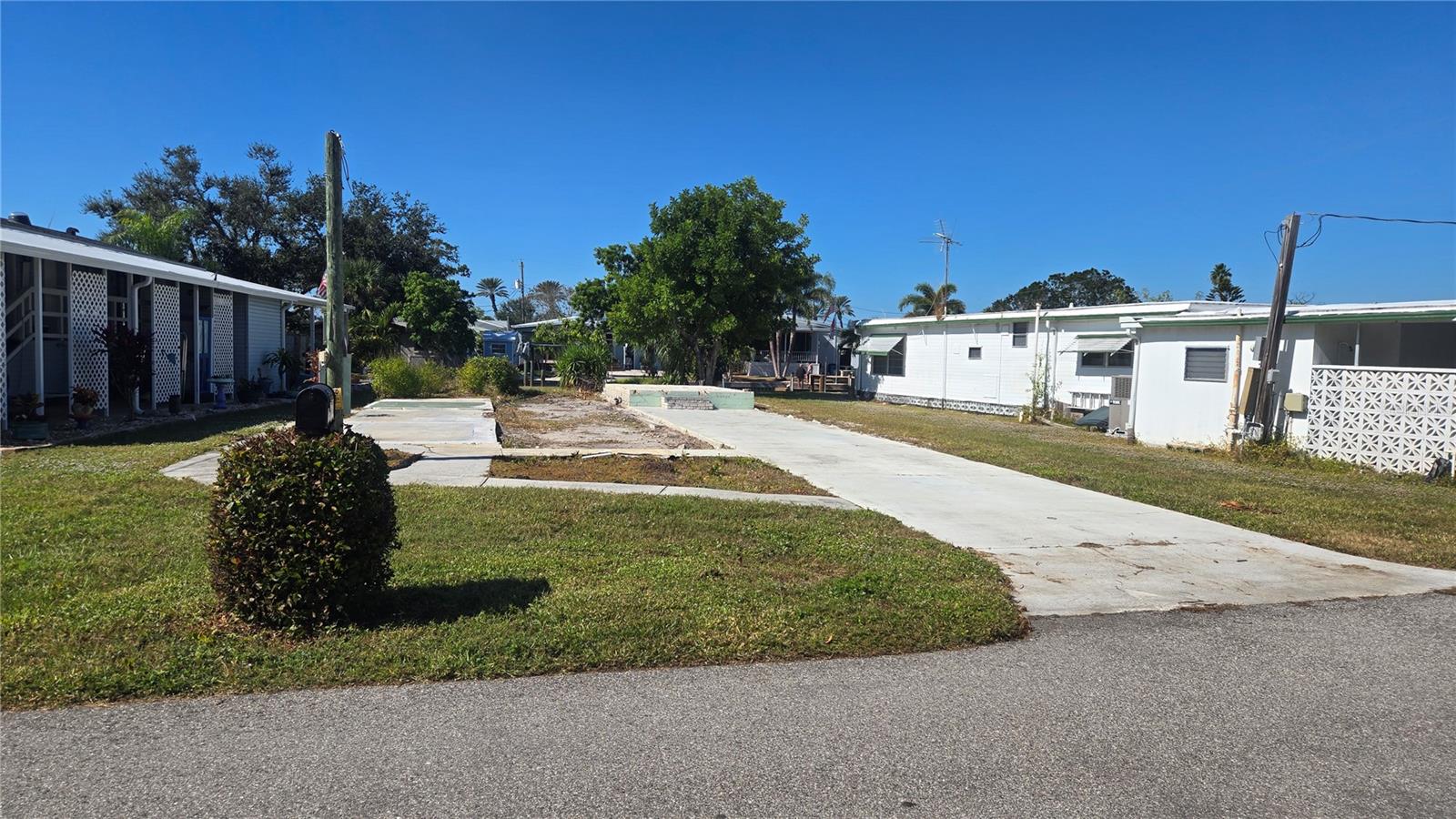 43 HATCHETT CREEK RD, VENICE, FL, 34285