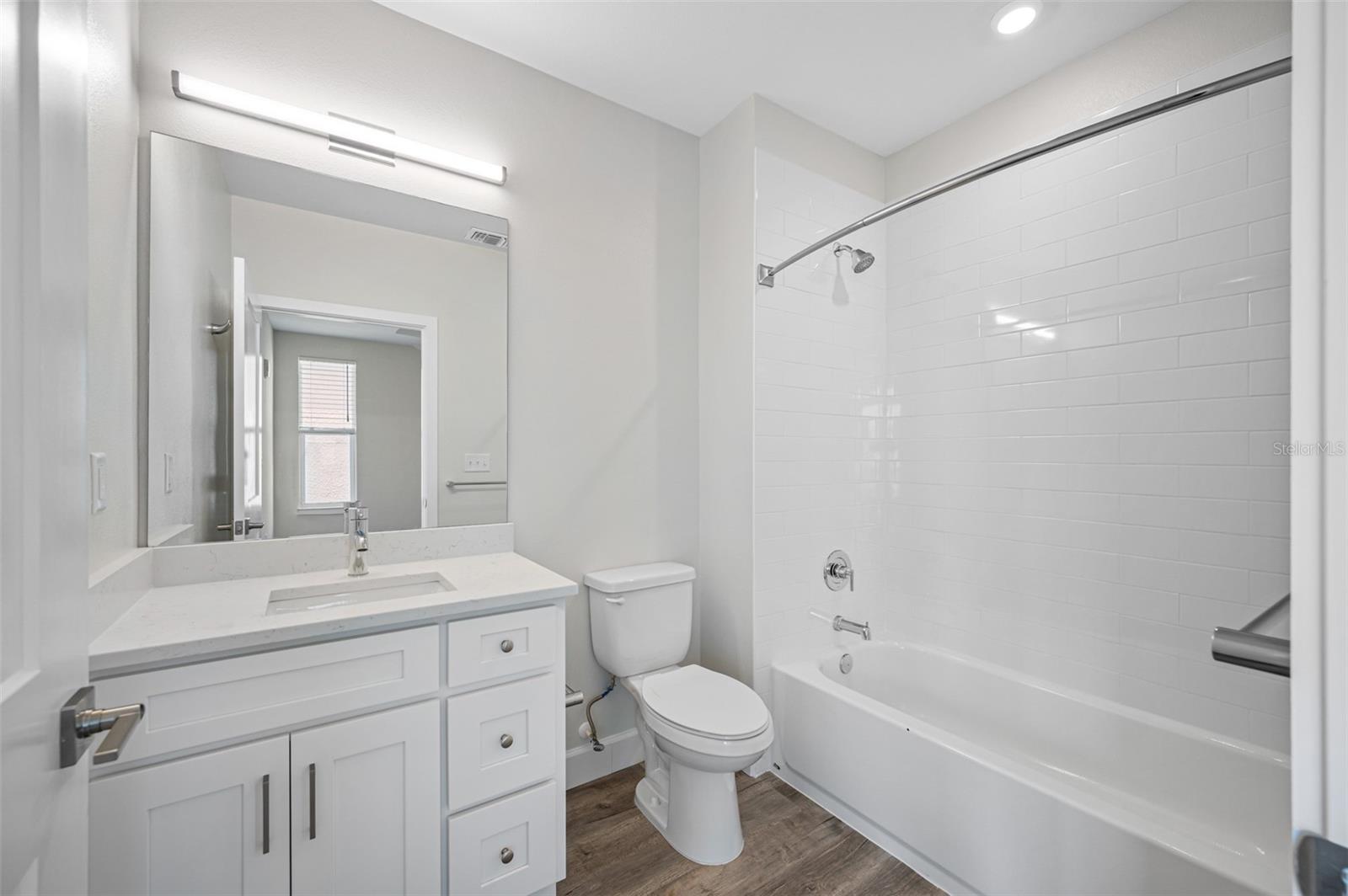 357 5TH ST S #11, ST PETERSBURG, FL, 33701