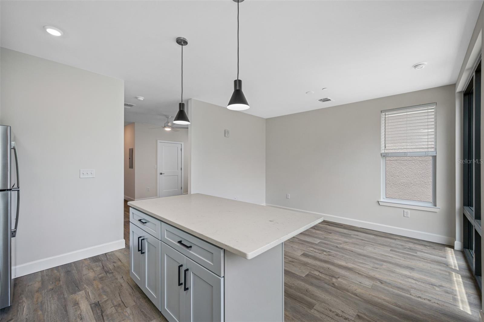 357 5TH ST S #11, ST PETERSBURG, FL, 33701