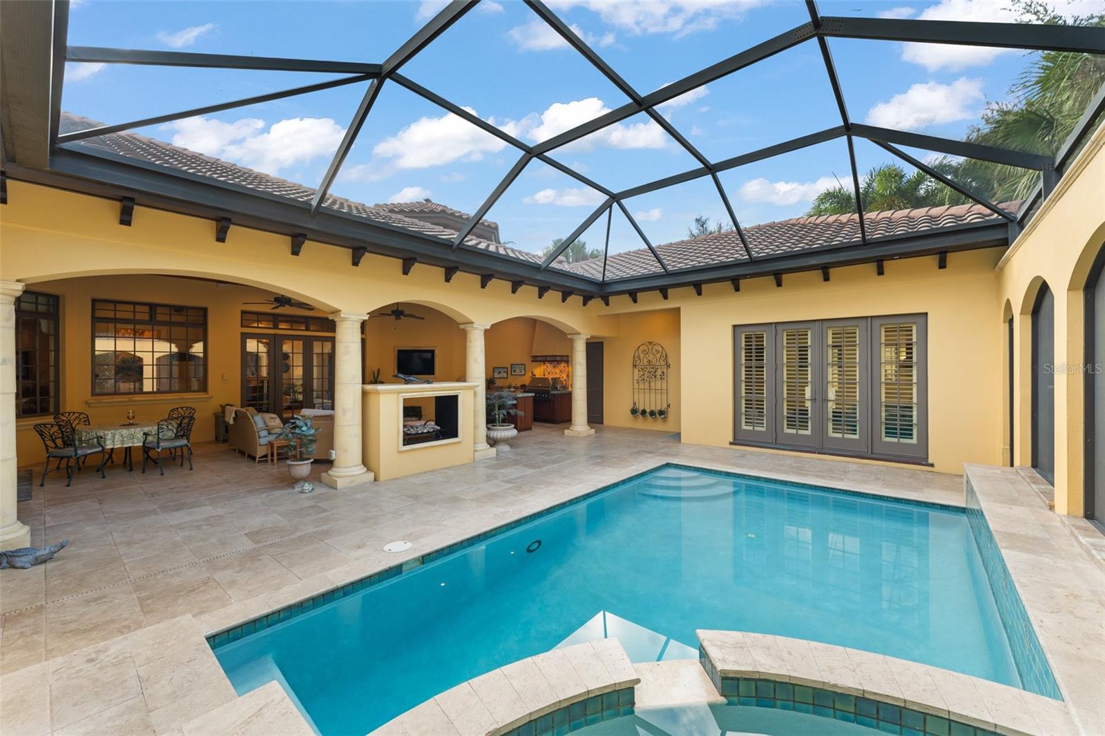 O6359789 Property Photo