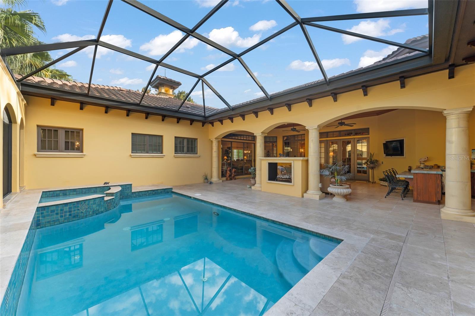 O6359789 Property Photo