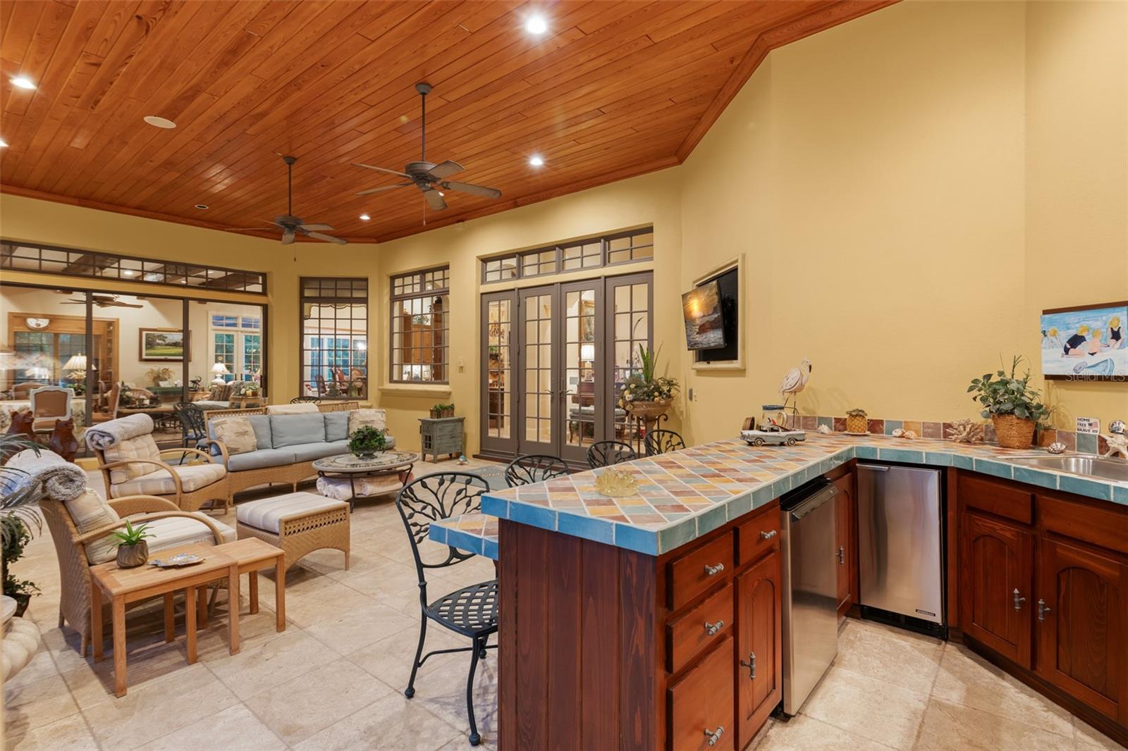 O6359789 Property Photo