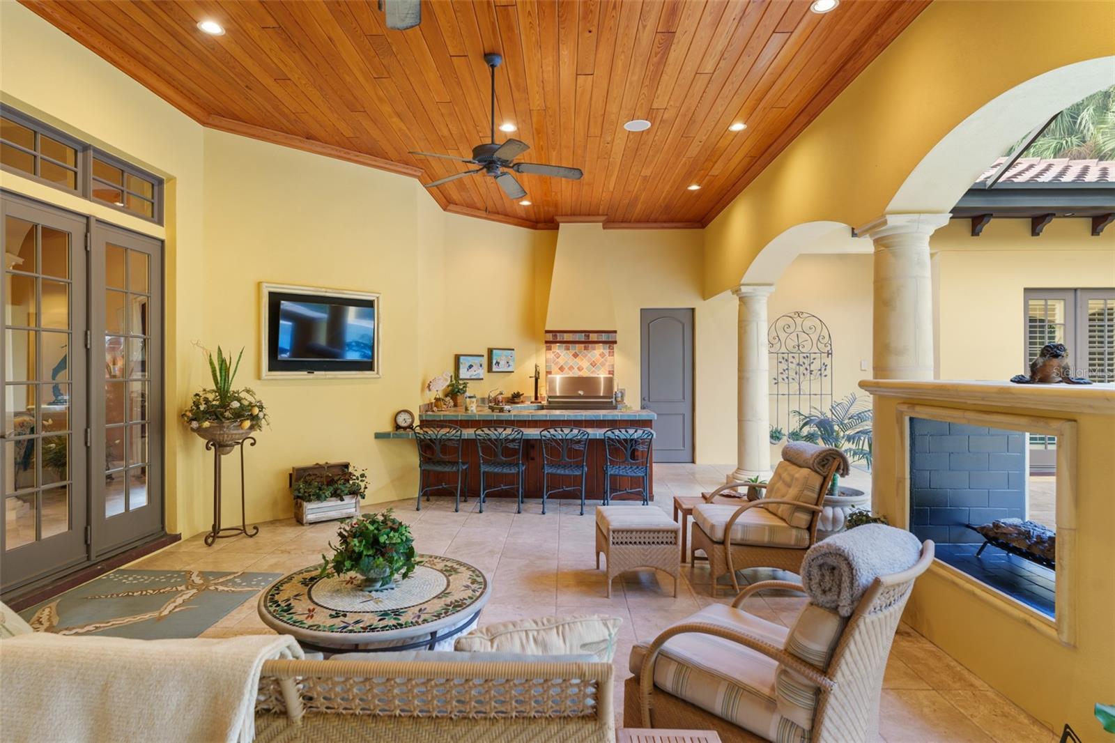 O6359789 Property Photo