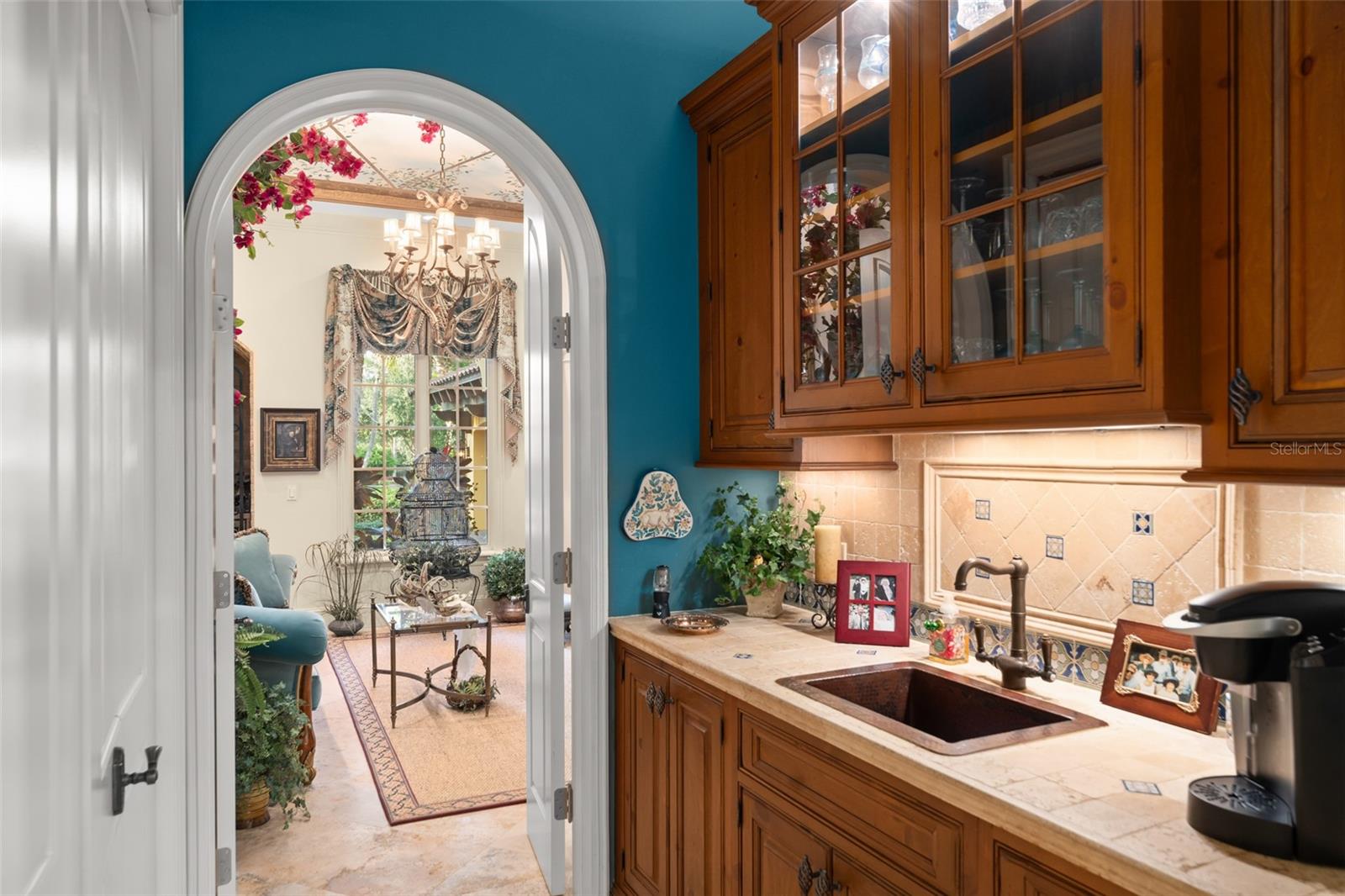 O6359789 Property Photo