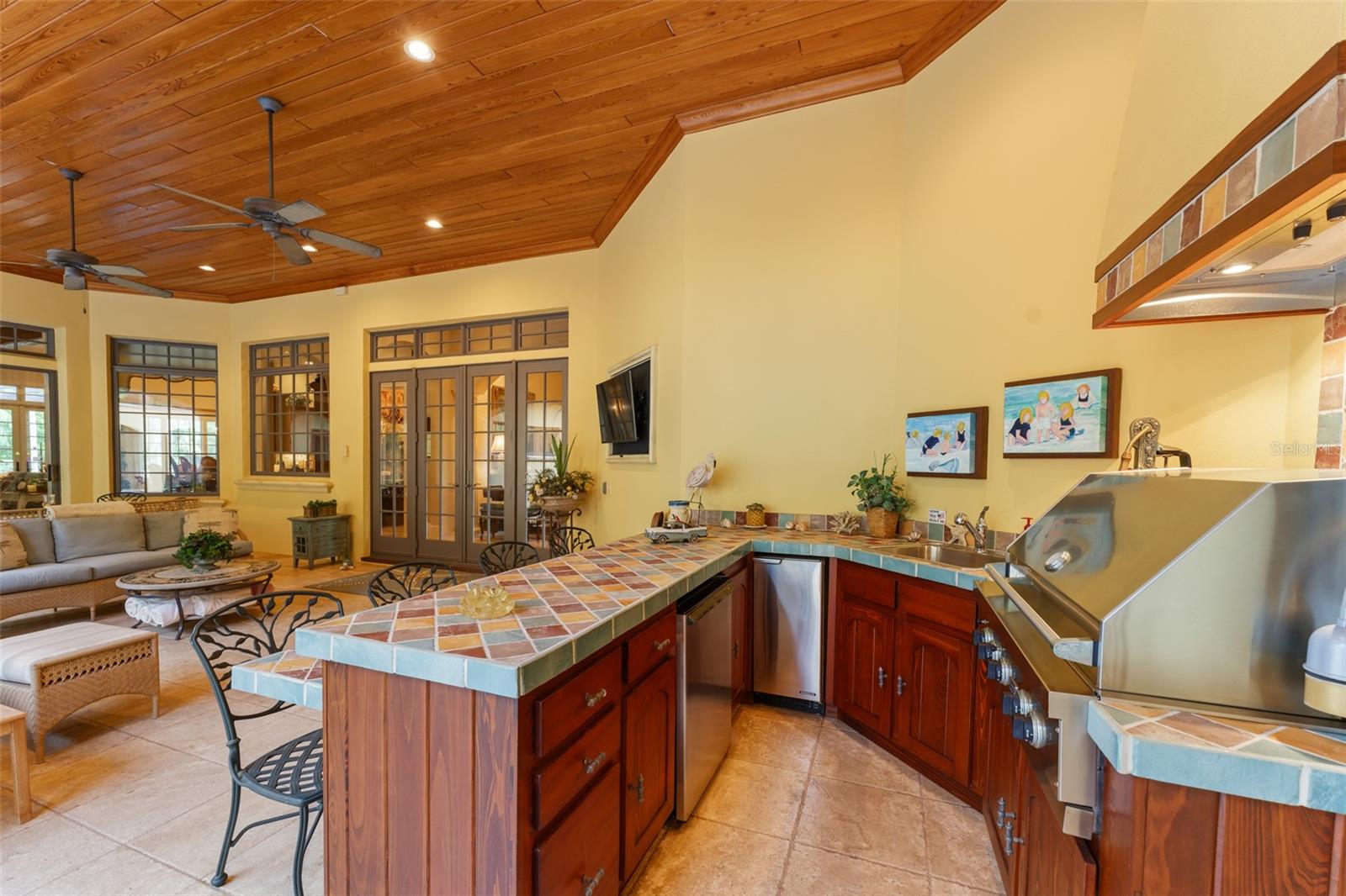 O6359789 Property Photo