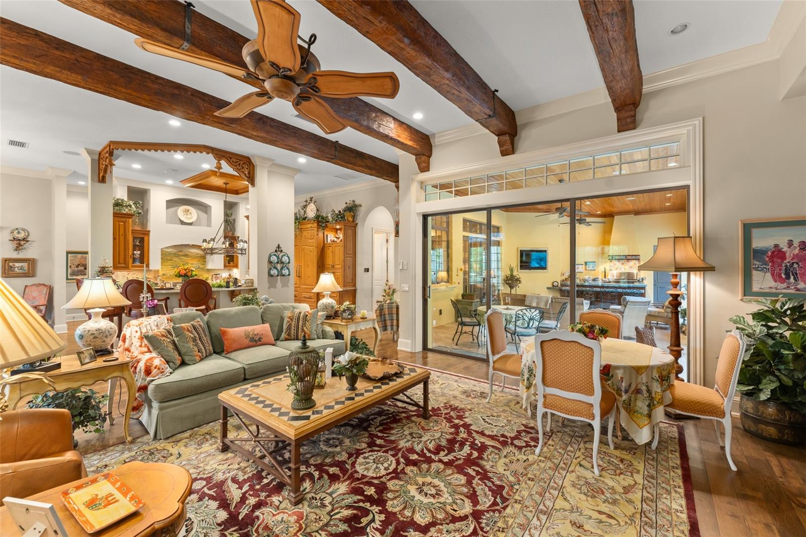 O6359789 Property Photo