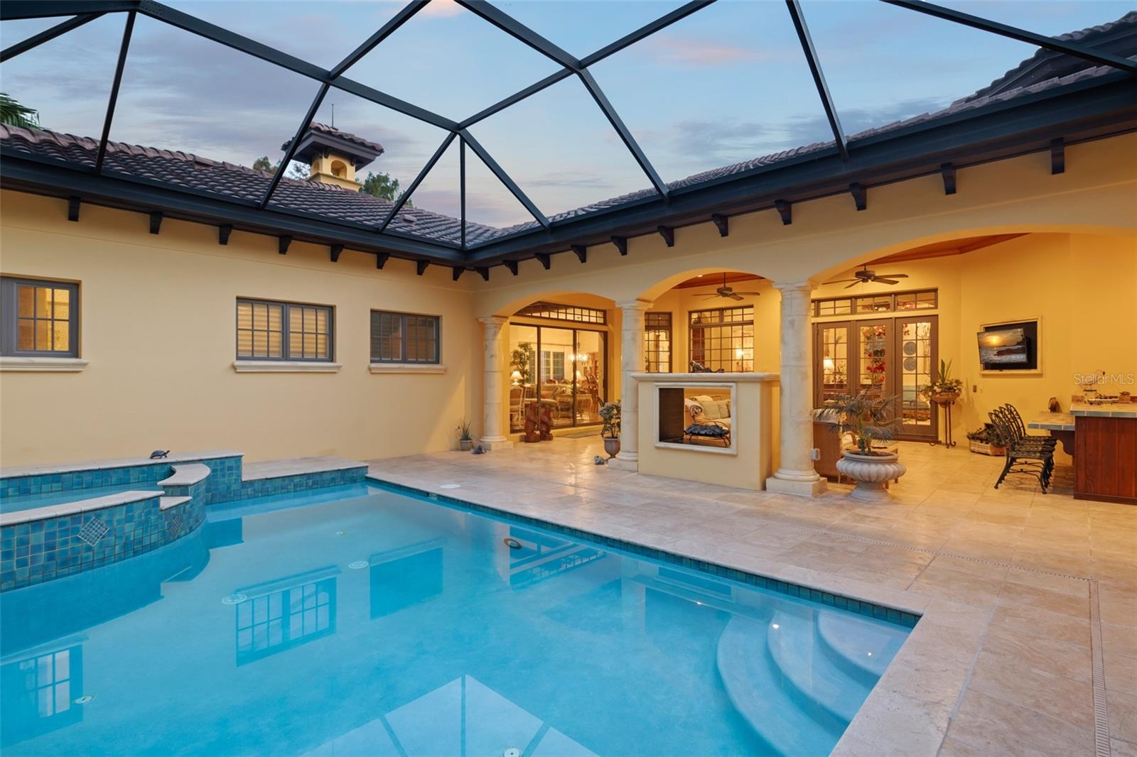 O6359789 Property Photo