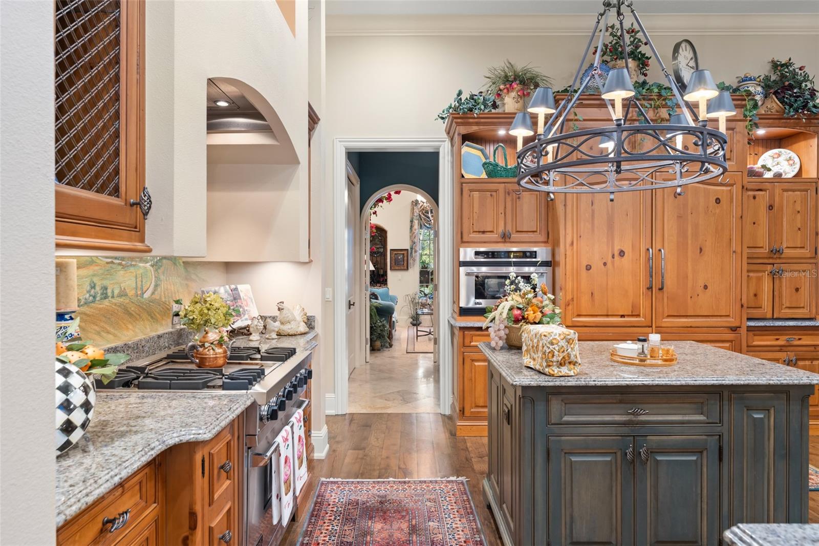 O6359789 Property Photo