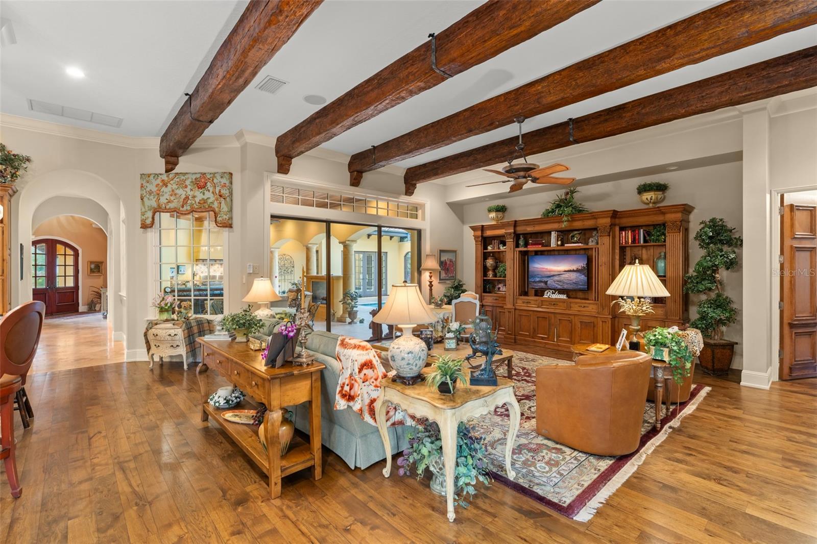 O6359789 Property Photo