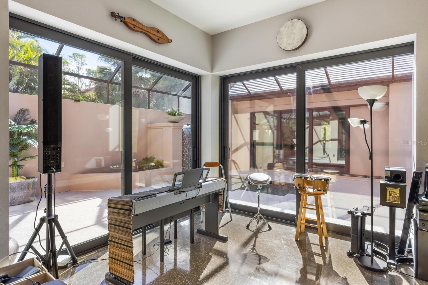 A4671762 Property Photo