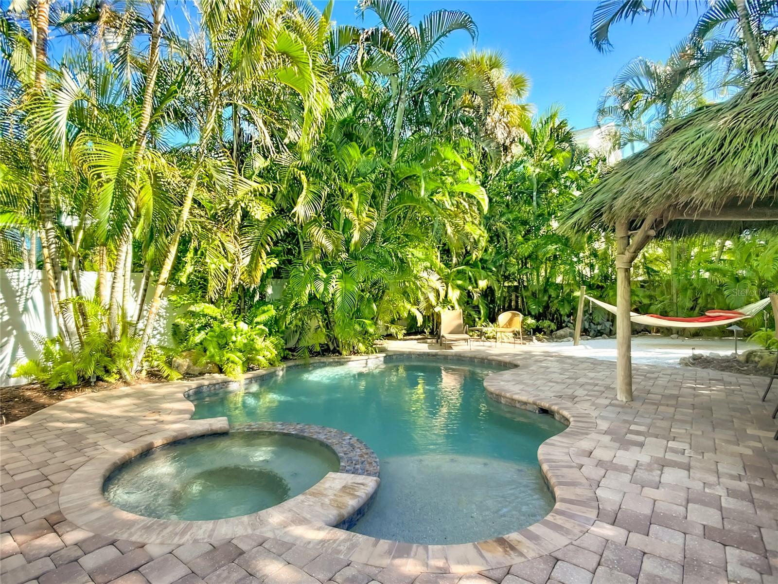 A4671772 Property Photo