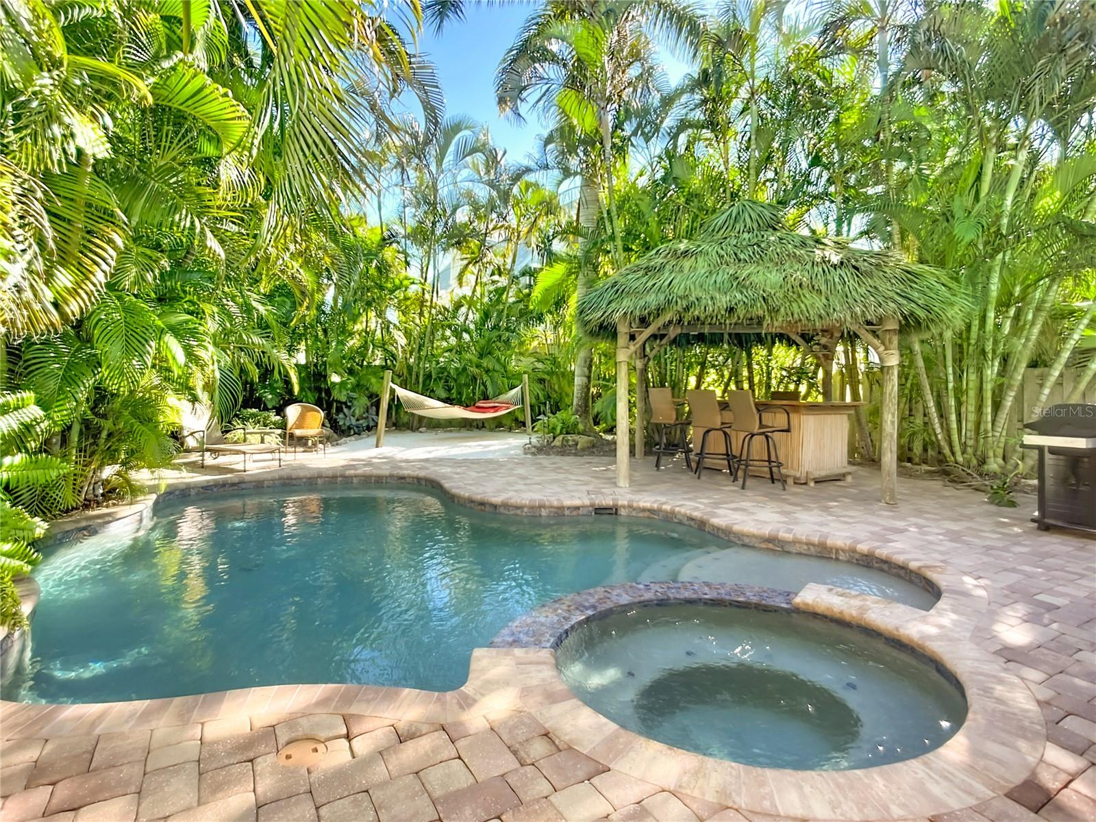 A4671772 Property Photo