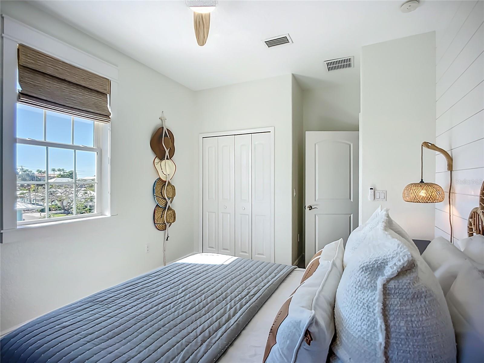 A4671772 Property Photo