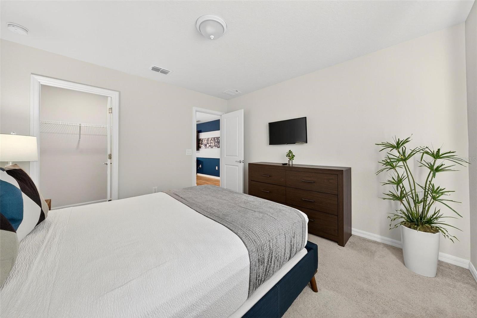 3404 LILAC WAY, DAVENPORT, FL, 33897