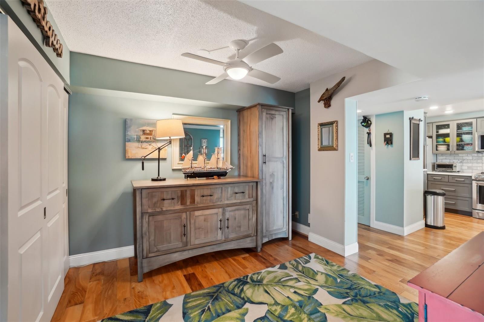 7400 SUN ISLAND DR S #712, SOUTH PASADENA, FL, 33707