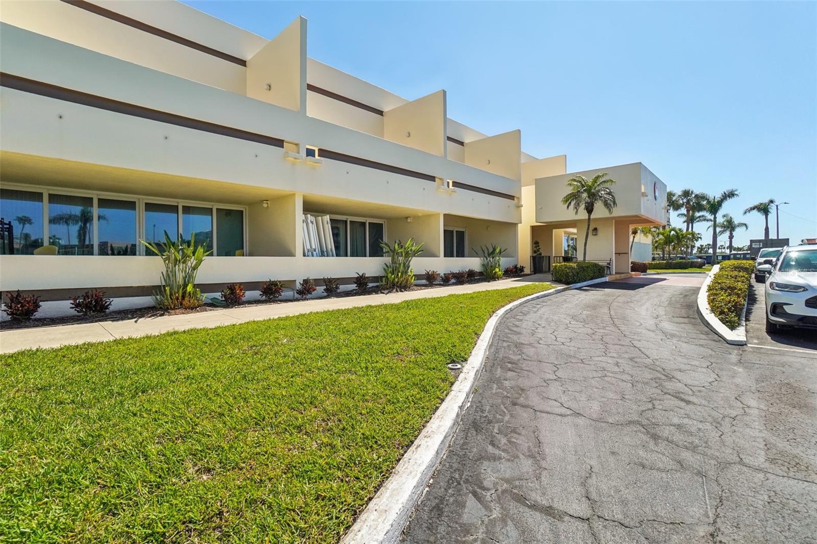 7400 SUN ISLAND DR S #712, SOUTH PASADENA, FL, 33707