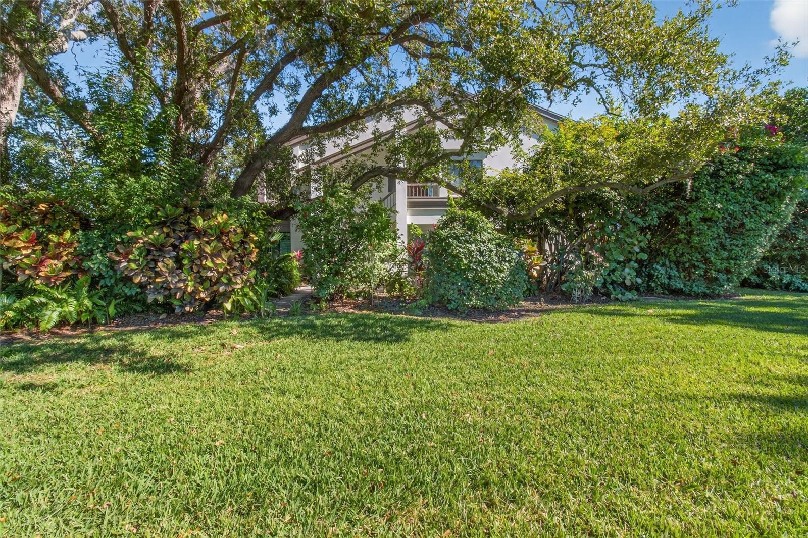 1858 LAKE CYPRESS DR, SAFETY HARBOR, FL, 34695