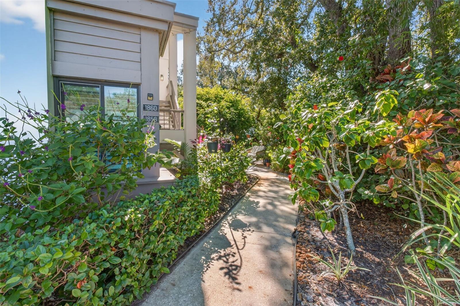 1858 LAKE CYPRESS DR, SAFETY HARBOR, FL, 34695