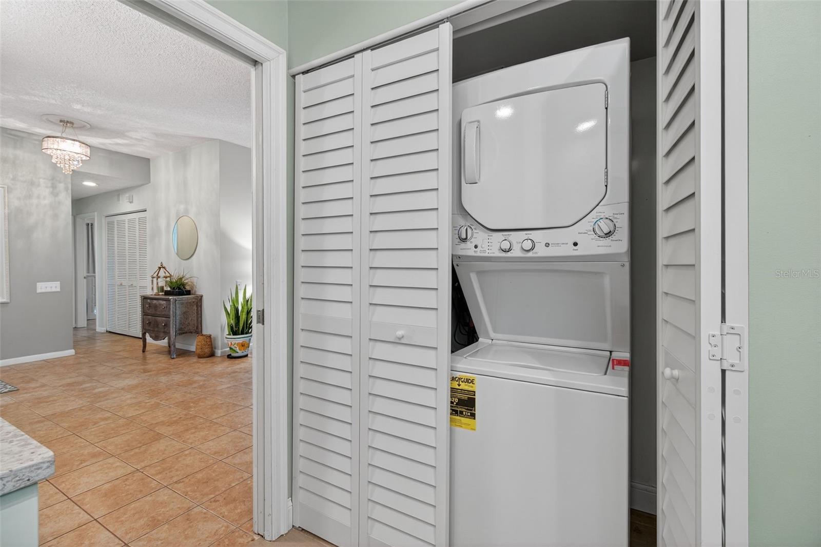 1858 LAKE CYPRESS DR, SAFETY HARBOR, FL, 34695