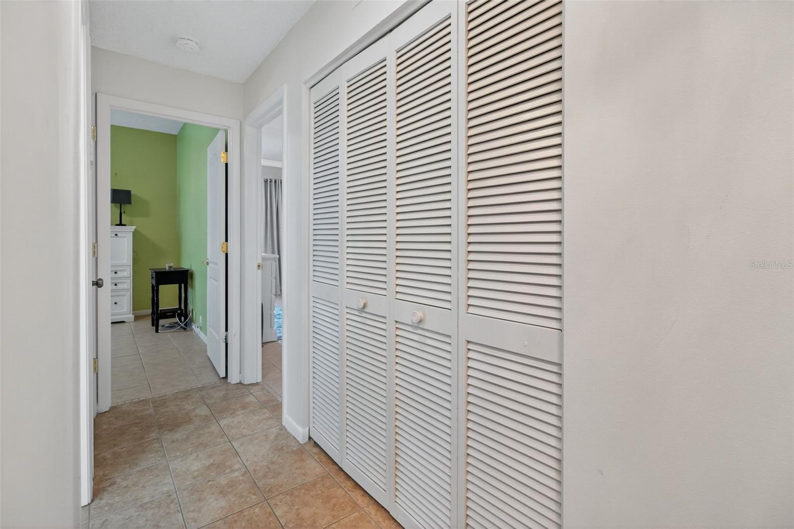 1858 LAKE CYPRESS DR, SAFETY HARBOR, FL, 34695