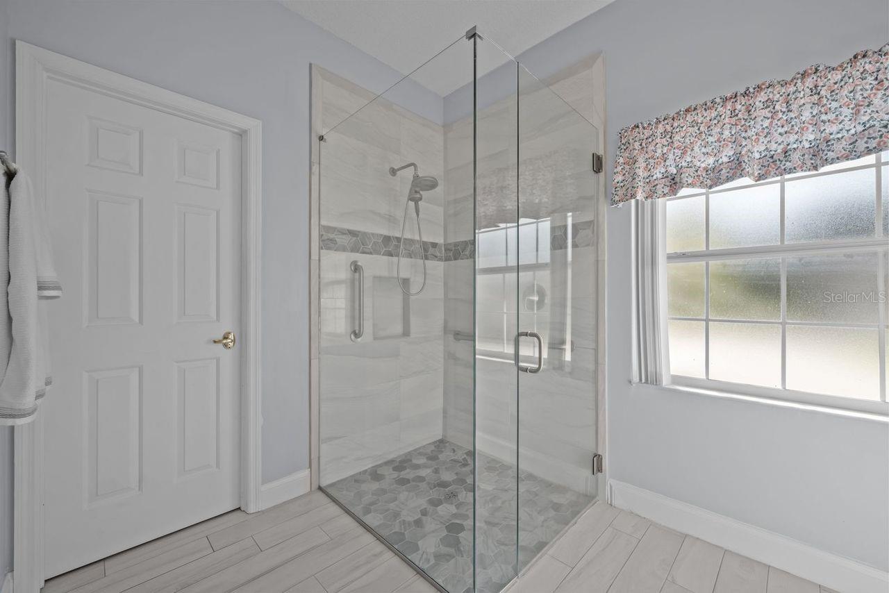 28 CEDAR POINT DR, PALM COAST, FL, 32164