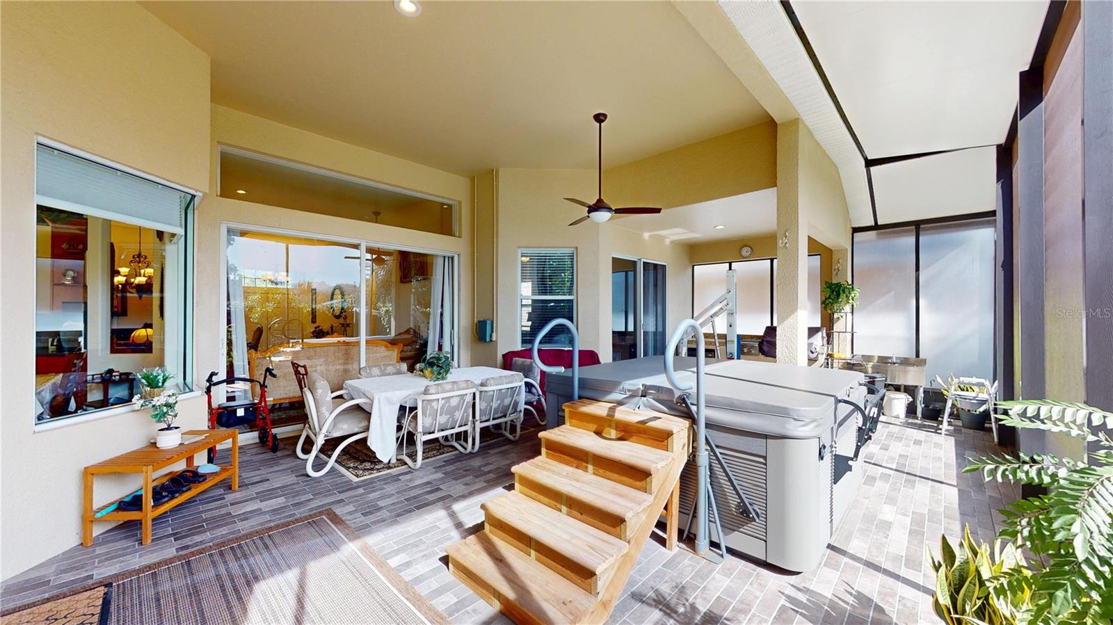 2523 BONTERRA BLVD, VALRICO, FL, 33594