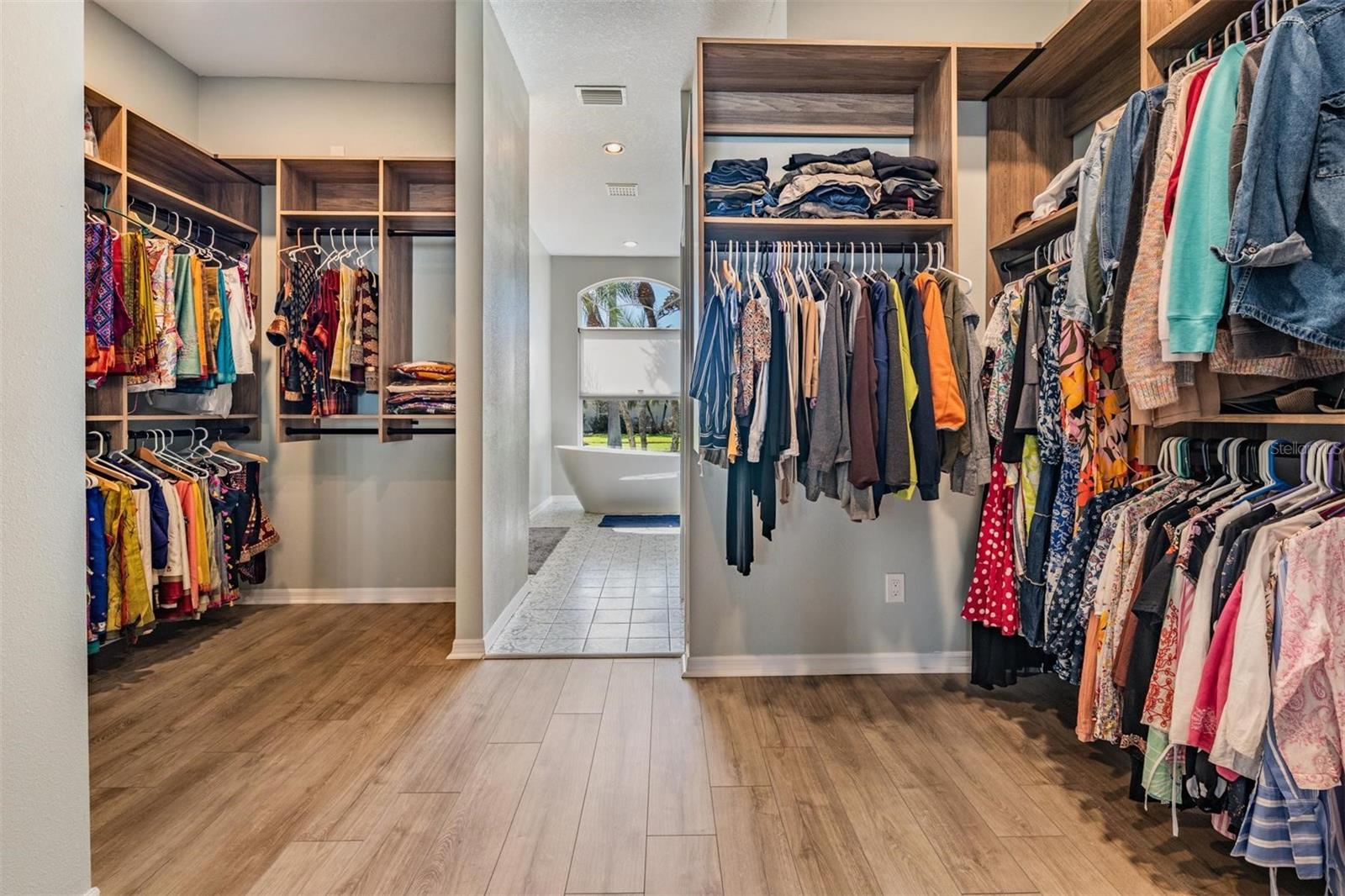 12020 WANDSWORTH DR, TAMPA, FL, 33626