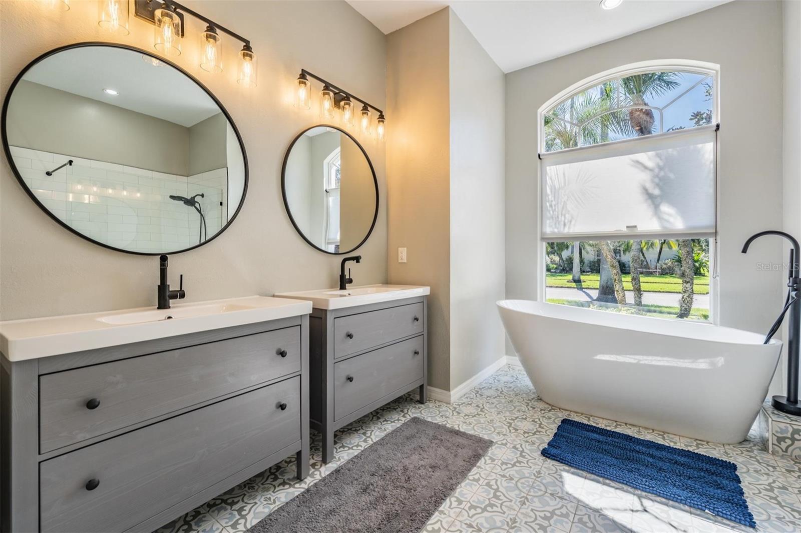 12020 WANDSWORTH DR, TAMPA, FL, 33626