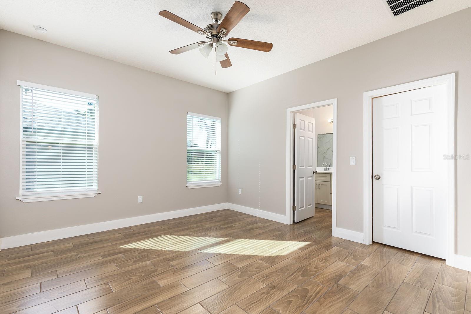 1240 S HIGHLAND AVE, APOPKA, FL, 32703