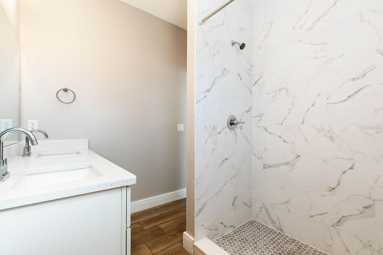 1240 S HIGHLAND AVE, APOPKA, FL, 32703